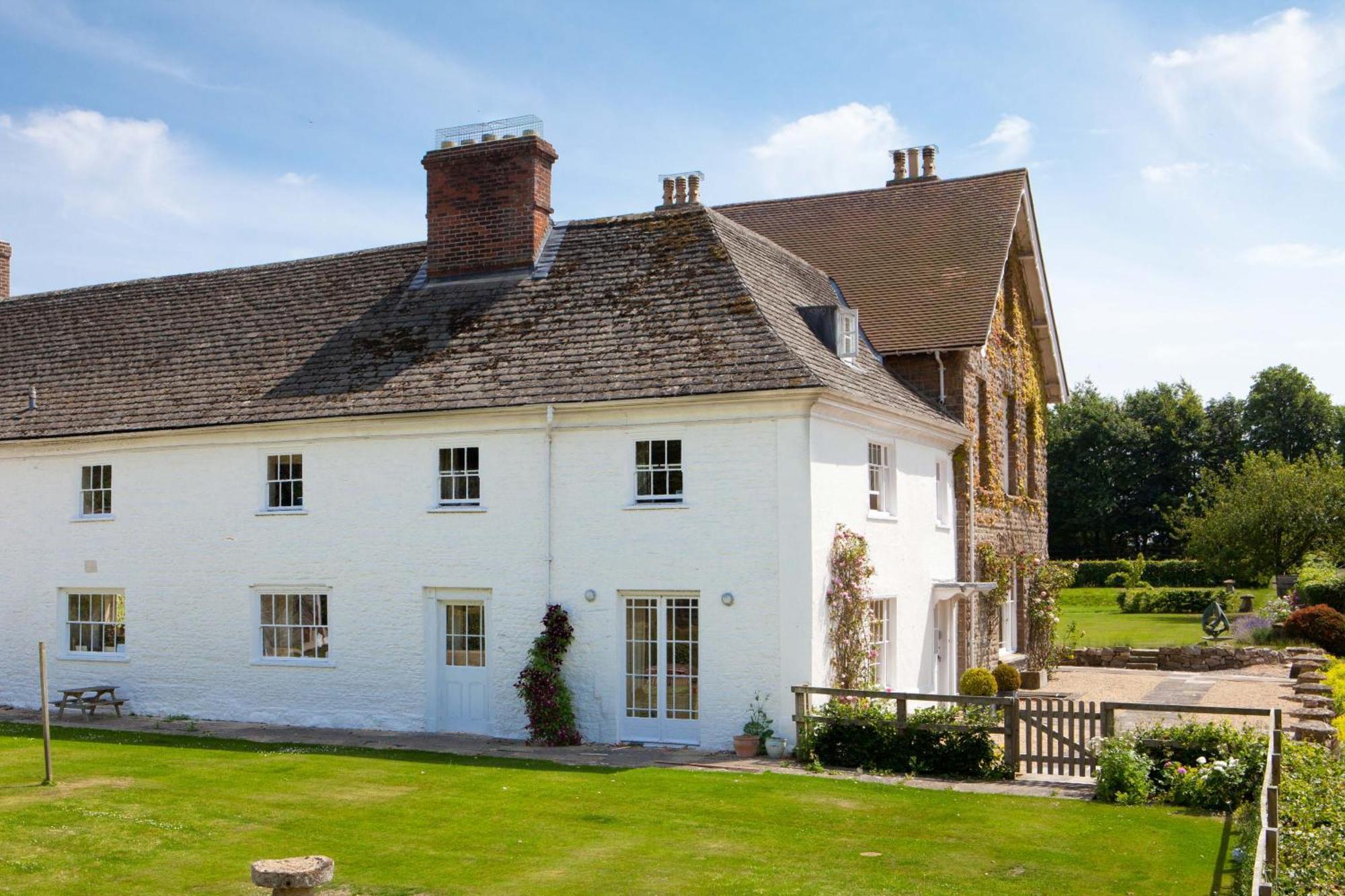 Overtown Manor Bed And Breakfast Swindon Eksteriør billede