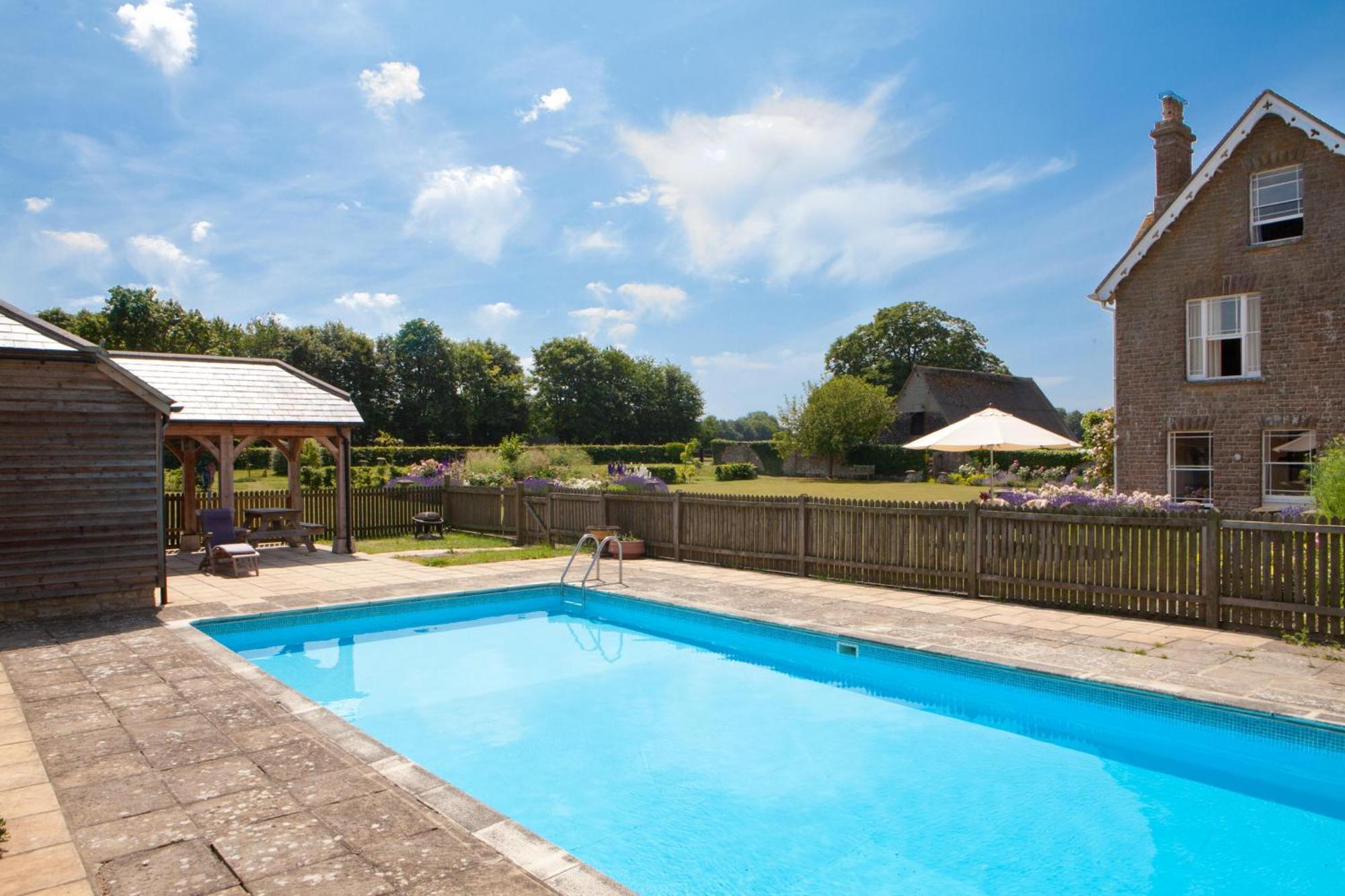 Overtown Manor Bed And Breakfast Swindon Eksteriør billede